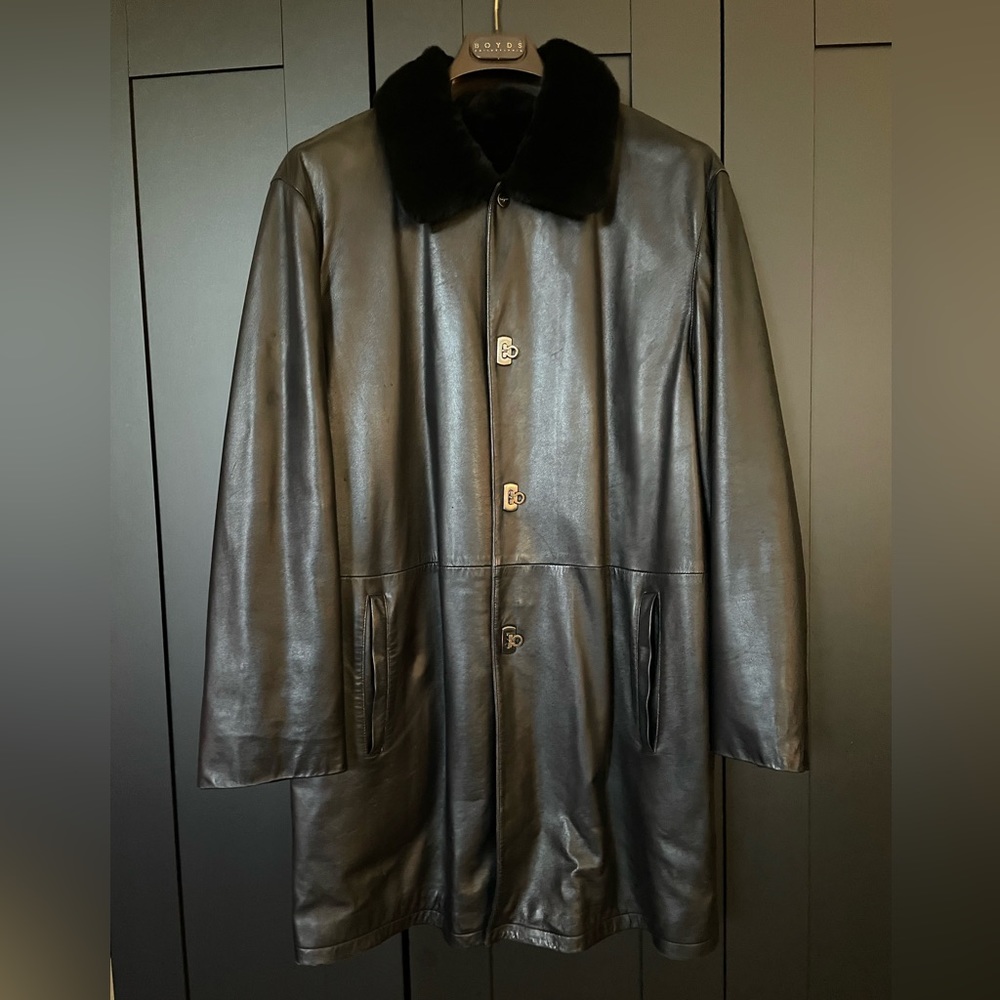 Salvatore Ferragamo Black Leather Coat Jacket with Fur lining and collar